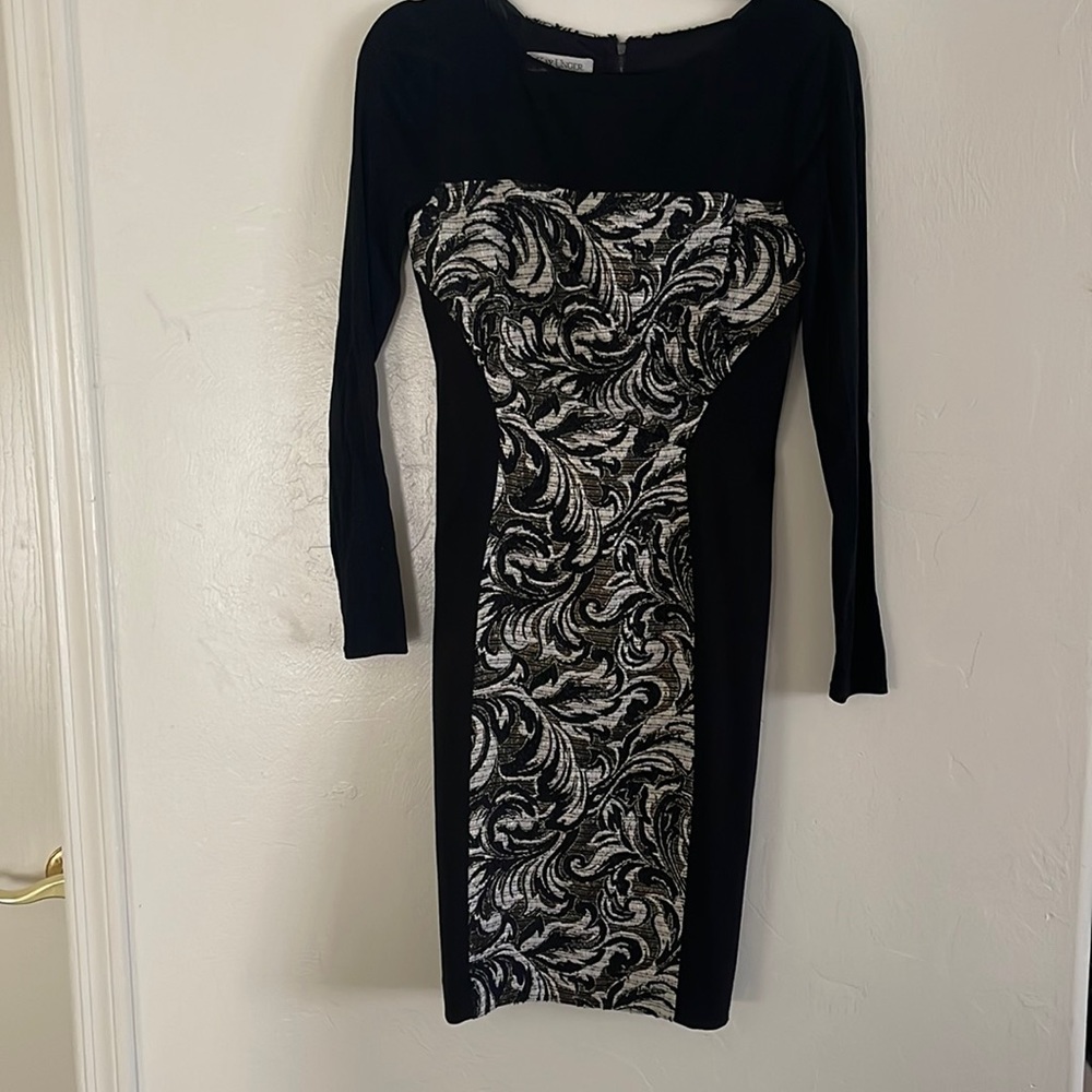 Kay Unger New York Dress